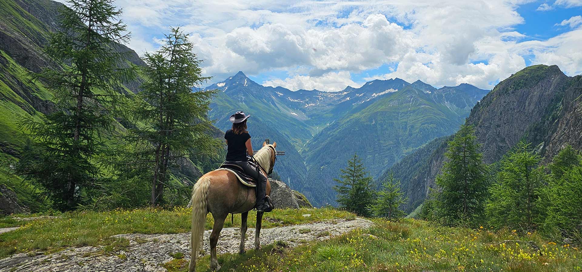 01_tirol-reiten-ortnerhof_osttirol